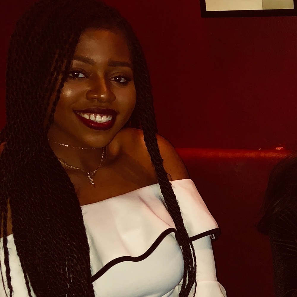 Meet your Posher, Esther